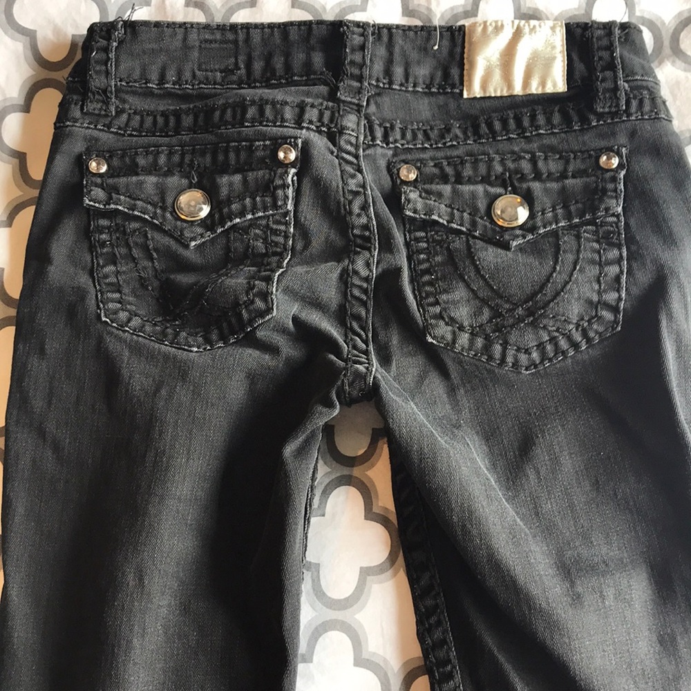 Capris - Picture 2 of 2